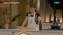 Sonriendo Marcela Acuña GIF - Sonriendo Marcela Acuña Master Chef Argentina GIFs