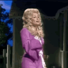 Dolly Parton Sing GIF - Dolly Parton Sing GIFs