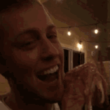 Knowles Chicken GIF - Knowles Chicken Ryanknowles GIFs