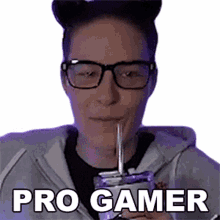 pro gamer cristine raquel rotenberg simply nailogical simply not logical a professional gamer