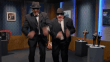 Kulfaz Blues Brothers GIF - Kulfaz Blues Brothers Dance GIFs