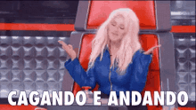 Nem Aí, Cagando E Andando, Christina Aguilera GIF - Idk Idontcare GIFs