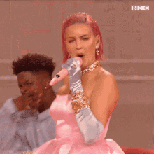 Dancing Anne Marie GIF - Dancing Anne Marie The Greatest Dancer GIFs