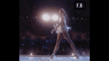 Naomi Campbell Runway GIF - Naomi Campbell Runway Strut GIFs