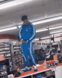Dance Store GIF - Dance Store Moves GIFs