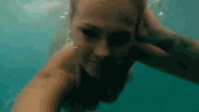 Underwater Swimming GIF - Underwater Swimming Billy GIFs