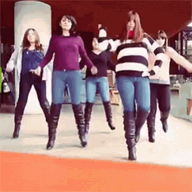 Interrupt Dance Practice GIF - Interrupt Dance Practice Rehearsal GIFs