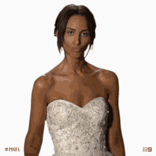 Cheers Lizzie GIF - Cheers Lizzie Married At First Sight GIFs