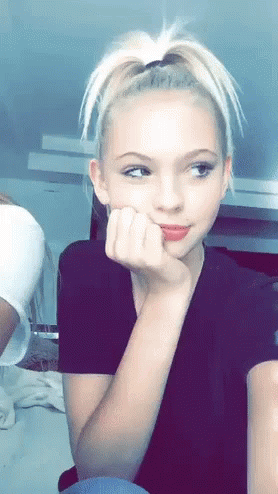 Jordyn Jones GIF - Jordyn Jones GIFs