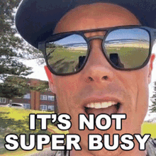 Its Not Super Busy Andrew Reid GIF - Its Not Super Busy Andrew Reid Cameo GIFs