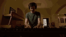 Piano Pianist GIF - Piano Pianist Making Music GIFs