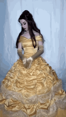 Belle Princess GIF - Belle Princess Cosplay GIFs