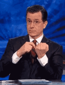 Stephen Colbert Middle Finger GIF - Stephen Colbert Middle Finger Fuck You GIFs