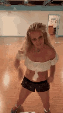 Britney Headbanging GIF - Britney Headbanging Dancing GIFs