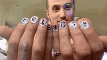 Manicure Moby Rich GIF - Manicure Moby Rich Friends GIFs