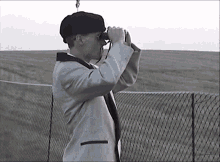 Binoculars Spy GIF - Binoculars Spy GIFs