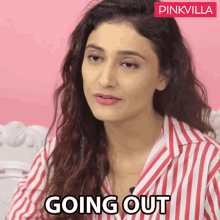Going Out Ragini Khanna GIF - Going Out Ragini Khanna Pinkvilla GIFs
