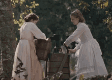 Getting Water GIF - The Beguiled Splash Well GIFs