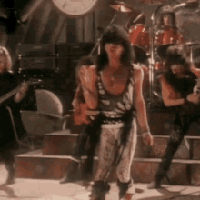 Round And Round Ratt GIF - Round And Round Ratt Out Of The Cellar GIFs