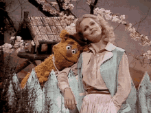 Muppet Show Muppets GIF - Muppet Show Muppets Cheryl Ladd GIFs