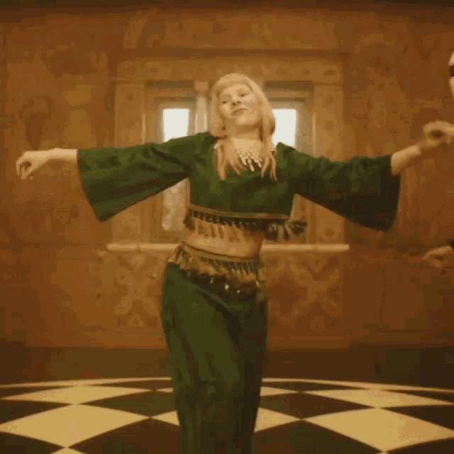 Dance Aurora GIF - Dance Aurora Cure For Me - Discover & Share GIFs