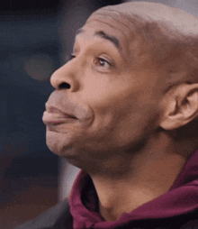 Thierry Henry Chuckle GIF - Thierry Henry Henry Chuckle GIFs