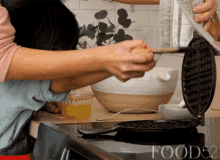 Buttering Helping GIF - Buttering Helping Assisting GIFs