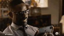 watching randall pearson sterling k brown this is us unbelievable