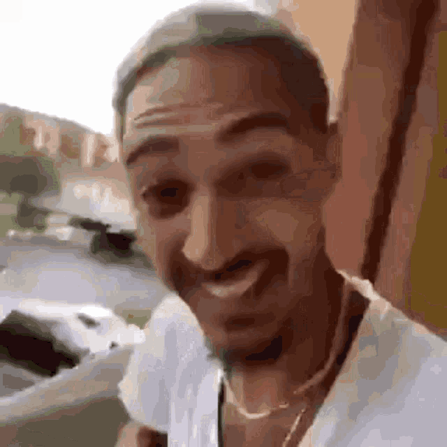 Laughing Guy GIF - Laughing Guy Suicide - Discover & Share GIFs