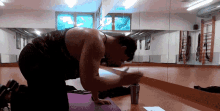 Podo Sweat GIF - Podo Sweat Yoga GIFs