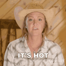 Its Hot Katey Jo Gordon GIF - Its Hot Katey Jo Gordon Ultimate Cowboy Showdown Season2 GIFs
