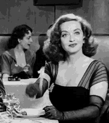 Bette Davis All About Eve GIF - Bette Davis All About Eve GIFs