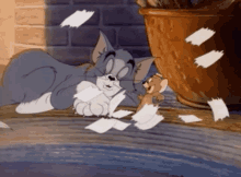Tom And Jerry Mouse GIF - Tom And Jerry Mouse Cat GIFs
