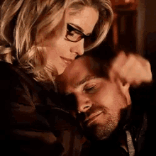Arrow Felicity And Oliver GIF - Arrow Felicity And Oliver Too Close GIFs