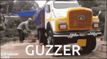 Hogar Guzzer GIF - Hogar Guzzer Hoagie GIFs
