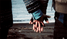 Old Couple In Love Holding Hands GIF - Old Couple In Love Holding Hands I Love You GIFs