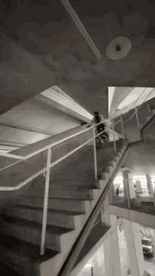 Coming Down Stairs Nigel Sylvester GIF - Coming Down Stairs Nigel Sylvester Coming Through GIFs