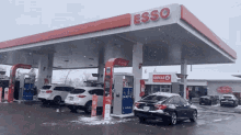 Esso Circle K GIF - Esso Circle K Gas Station GIFs