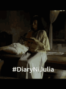 Culion Diary Ni Julia GIF - Culion Diary Ni Julia Reading GIFs