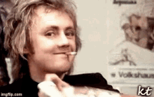 Roger Taylor Queen GIF - Roger Taylor Queen Rip It Up GIFs