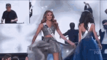 Mariam Habach Miss Universe GIF - Mariam Habach Miss Universe Miss Venezuela GIFs