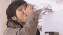 Siwon Drink GIF - Siwon Drink Water GIFs
