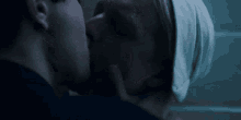 Osblaine Kiss GIF - Osblaine Kiss Kisses GIFs