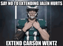 Carson Wentz Extend Carson Wentz GIF - Carson Wentz Extend Carson Wentz Jalen Hurts GIFs