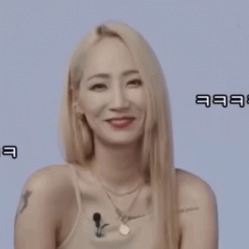 hatfelt-yeeun.gif