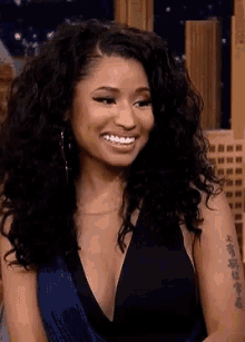 Nicki Minaj Smiling GIF - Nicki Minaj Smiling Laughing GIFs