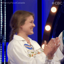 Clapping Hands Kristina GIF - Clapping Hands Kristina Family Feud Canada GIFs