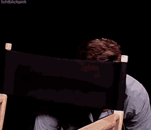 Hiding Benedict Cumberbatch GIF - Hiding Benedict Cumberbatch Hide GIFs