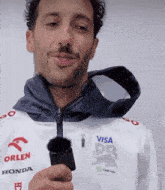 Daniel Ricciardo Vcarb GIF