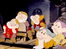 Disney Dwarves GIF - Disney Dwarves Listening GIFs